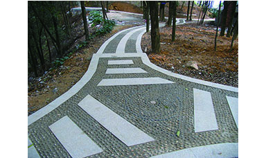 虹潤公司捐資57萬元用于順昌合掌巖風(fēng)景區(qū)建設(shè)